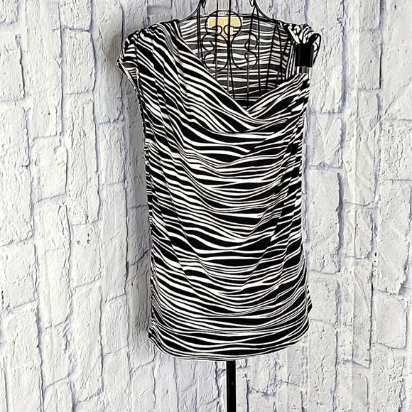 MICHAEL KORS Black and White Sleeveless Blouse PS‎ - Picture 1 of 6